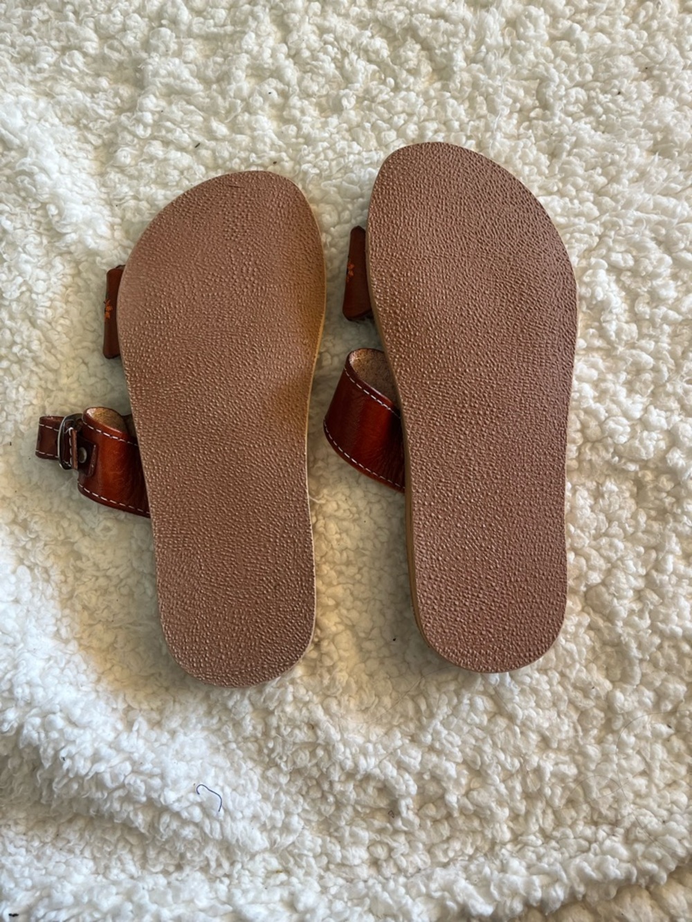 Brown Leather Slide Sandals with Sunflower Embroidery - Picture 3 of 3
